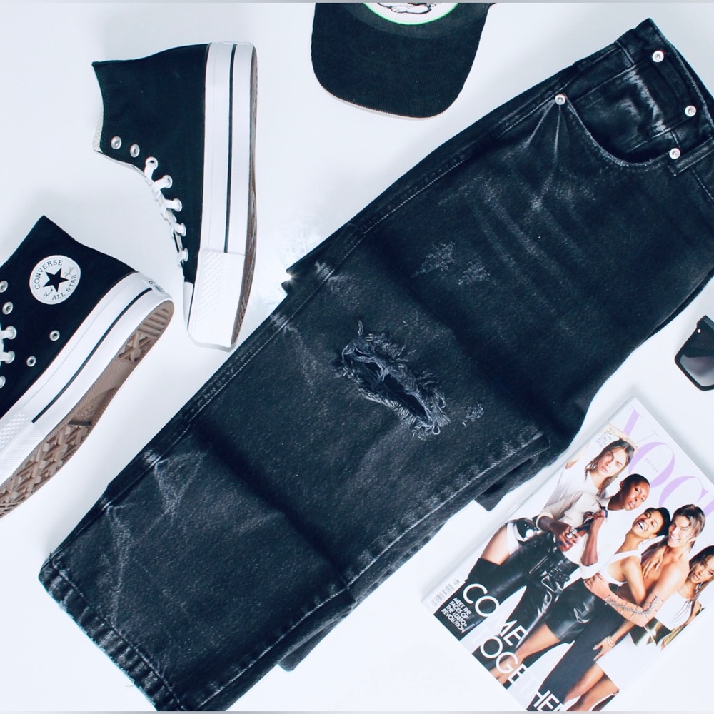 WE11DONE Black Faded Jeans